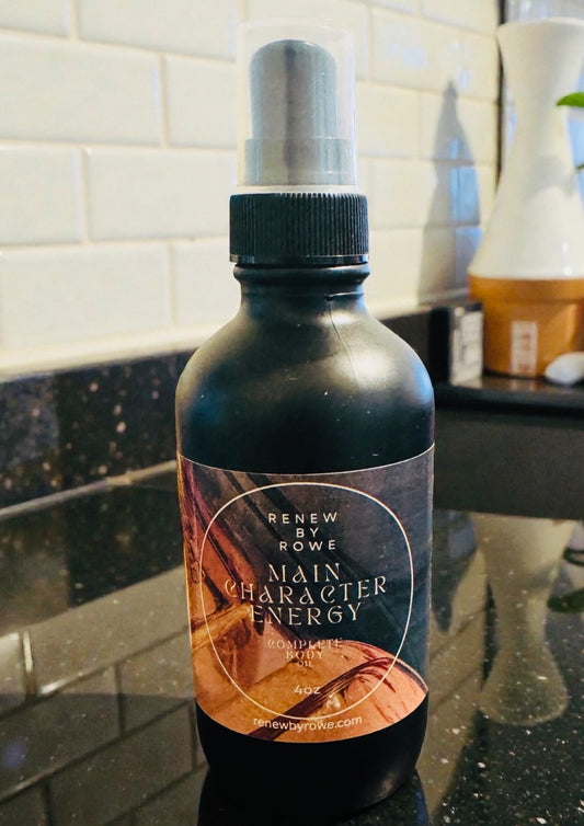 Main Character Energy Body Oil